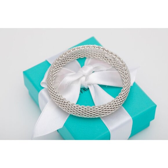 Tiffany & Co. Vintage Somerset Mesh Weave Bangle Bracelet in Sterling Silver - Picture 3 of 8